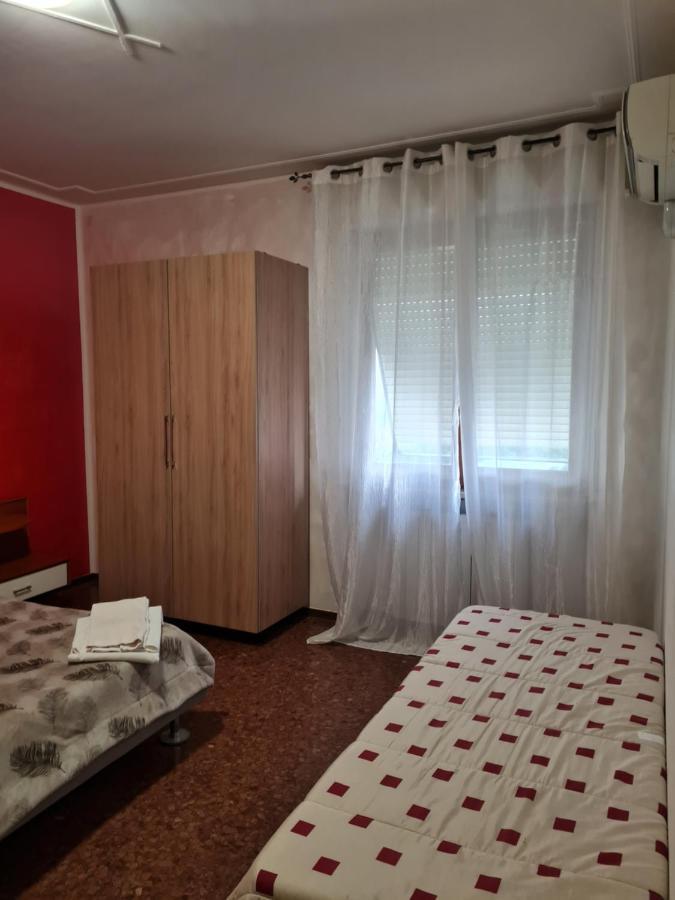 Landlady Airport Orio Bergamo Ida Hotel Orio al Serio Bagian luar foto